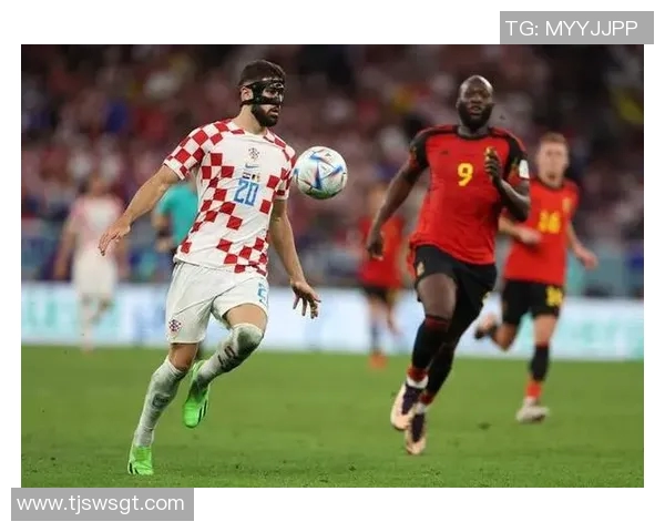 格瓦迪奥尔引领新一代后卫潮流球场上的战术大师与未来之星